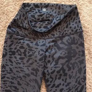 Lululemon wunder under pants
